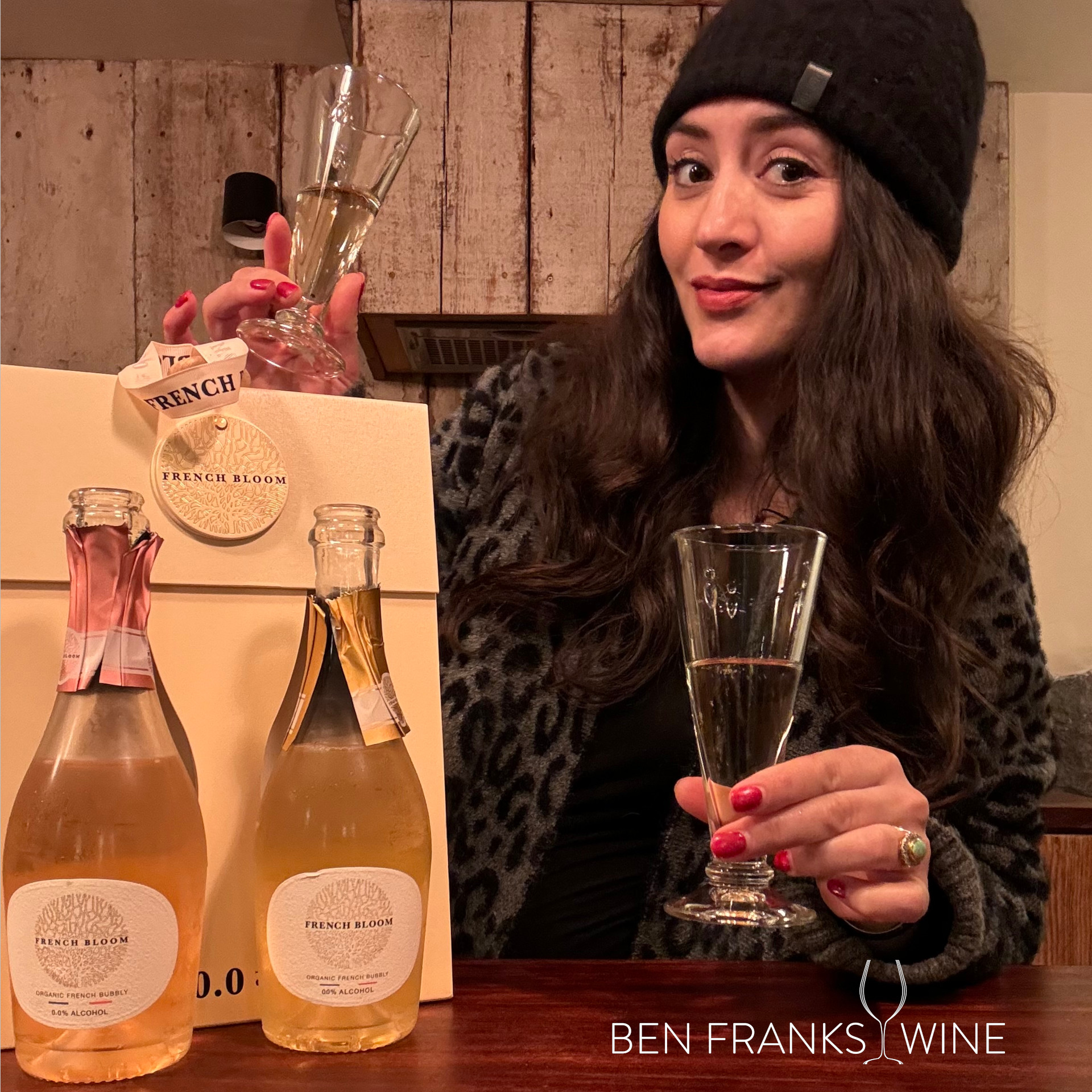 Sophia Longhi tries French Bloom non-alcoholic sparkling wine